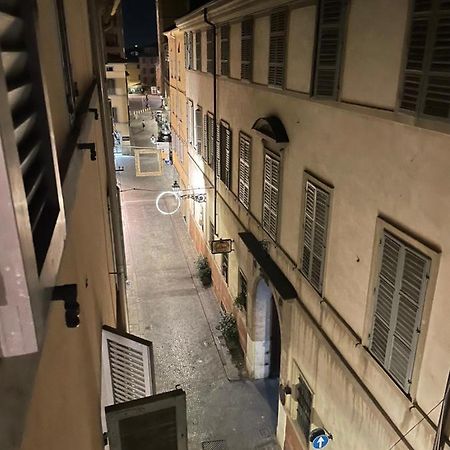 Al Battistero Apartment Parma Bagian luar foto